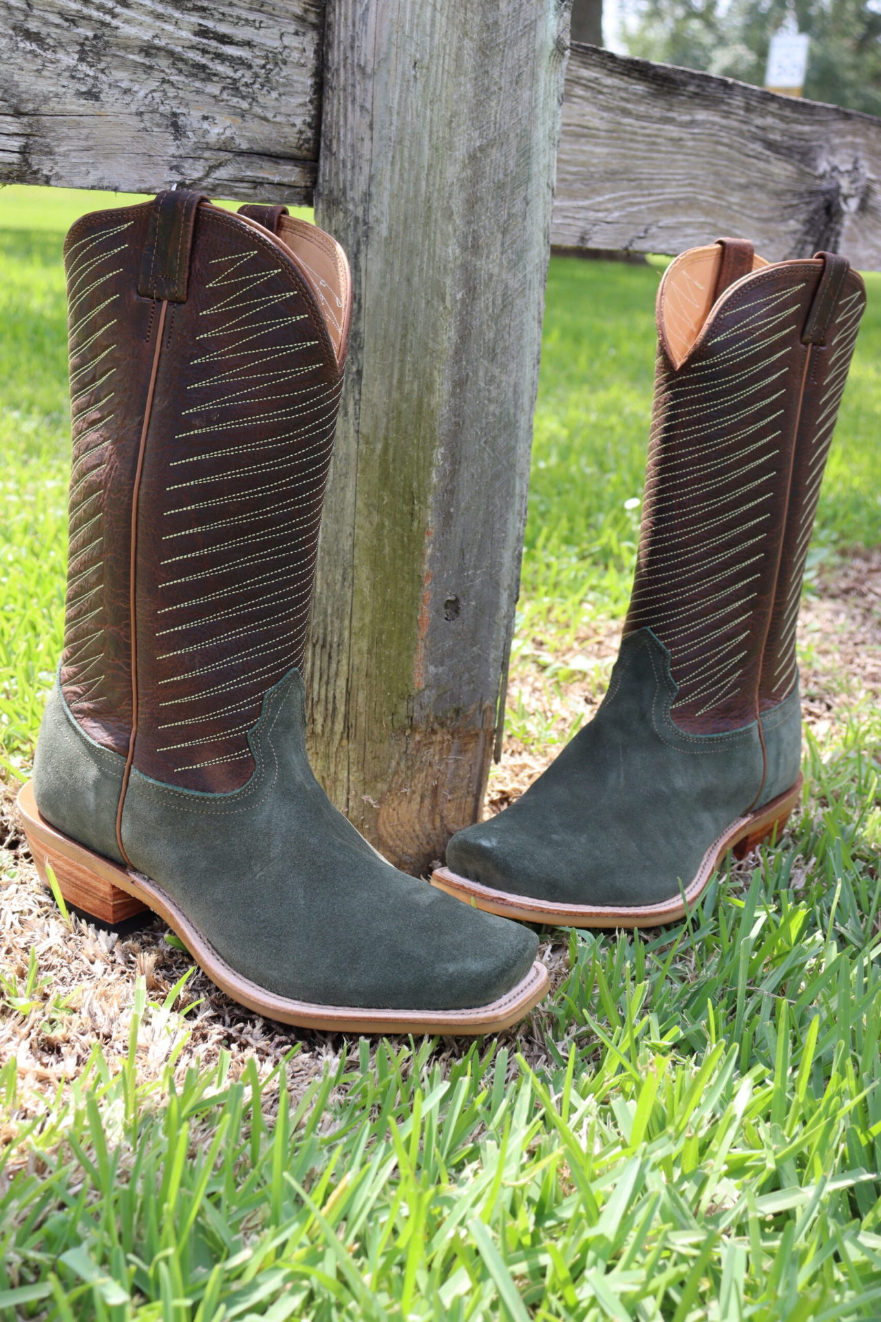 fenoglio boots rough out