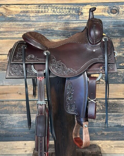Saddle House Custom Lady Cowhorse
