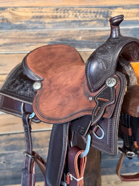 364 Saddle House Custom Cowhorse - view 3